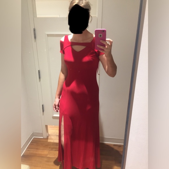 Red, Size 10 Melanie Lynn dress. Long with slit, worn once. - Picture 6 of 6